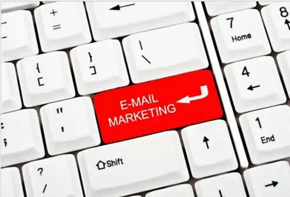 email-3123773